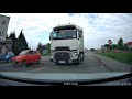 Kierowcę ciężarówki przerasta lewoskręt w korku- Łowicz
